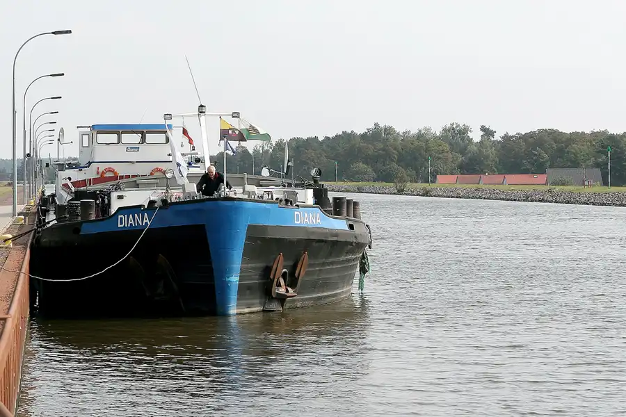 065 | 2009 | Magdeburg | Wasserstrassenkreuz | © carsten riede fotografie
