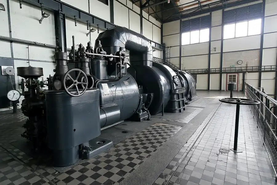 026 | 2009 | Plessa | Kraftwerk | © carsten riede fotografie