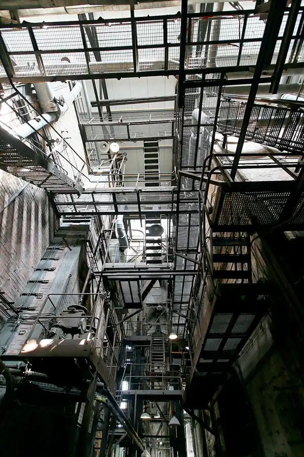 029 | 2009 | Plessa | Kraftwerk | © carsten riede fotografie