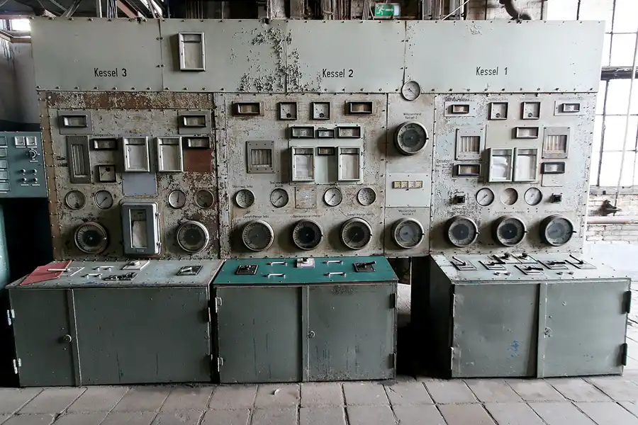 032 | 2009 | Plessa | Kraftwerk | © carsten riede fotografie