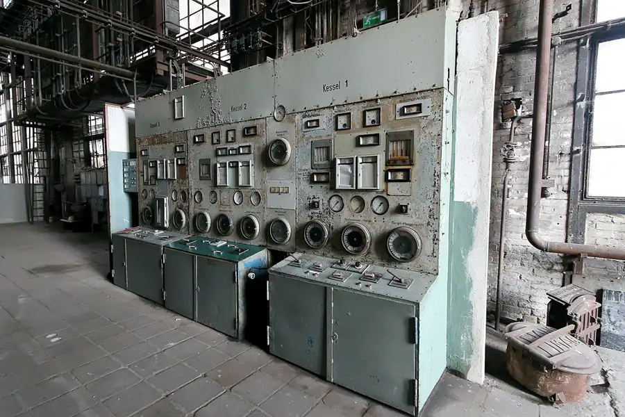 033 | 2009 | Plessa | Kraftwerk | © carsten riede fotografie