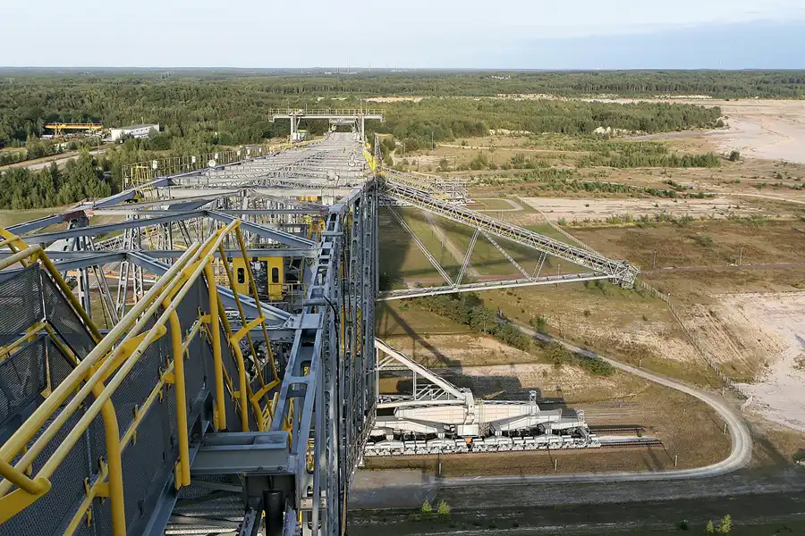 075 | 2009 | Lichterfeld | Abraumförderbrücke F60 | © carsten riede fotografie