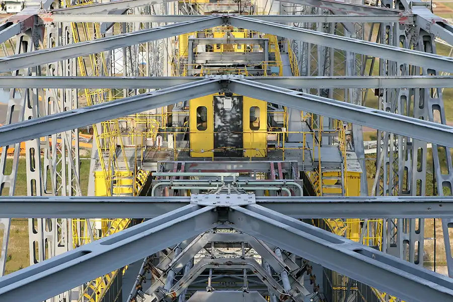 077 | 2009 | Lichterfeld | Abraumförderbrücke F60 | © carsten riede fotografie