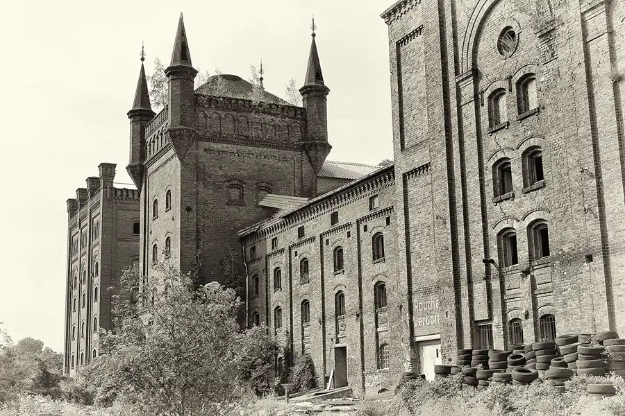 101 | 2009 | Magdeburg | Diamant Brauerei | © carsten riede fotografie