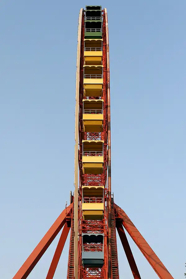 035 | 2009 | Berlin | Spreepark | © carsten riede fotografie