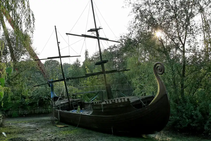 090 | 2009 | Berlin | Spreepark | © carsten riede fotografie