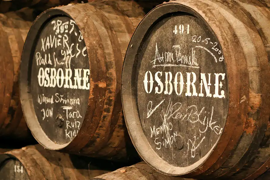 011 | 2009 | El Puerto De Santa Maria | Osborne Bodega De Mora | © carsten riede fotografie