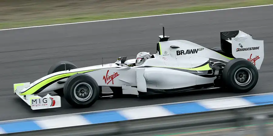 025 | 2009 | Jerez De La Frontera | Brawn-Mercedes Benz BGP001 | Mike Conway | © carsten riede fotografie