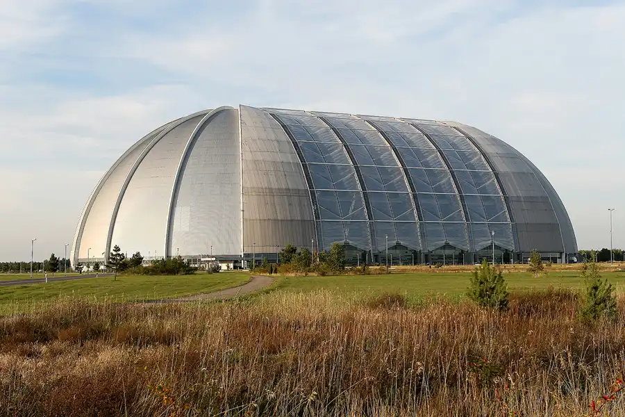 081 | 2010 | Brand | Tropical Islands | © carsten riede fotografie