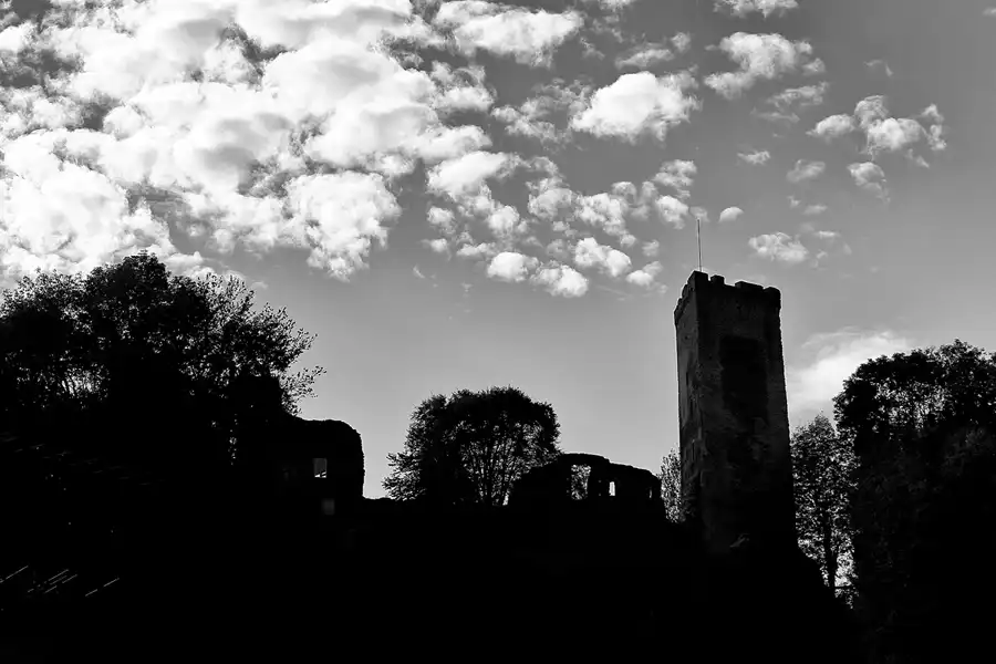 096 | 2010 | Grenzau | Ruine Grenzau | © carsten riede fotografie