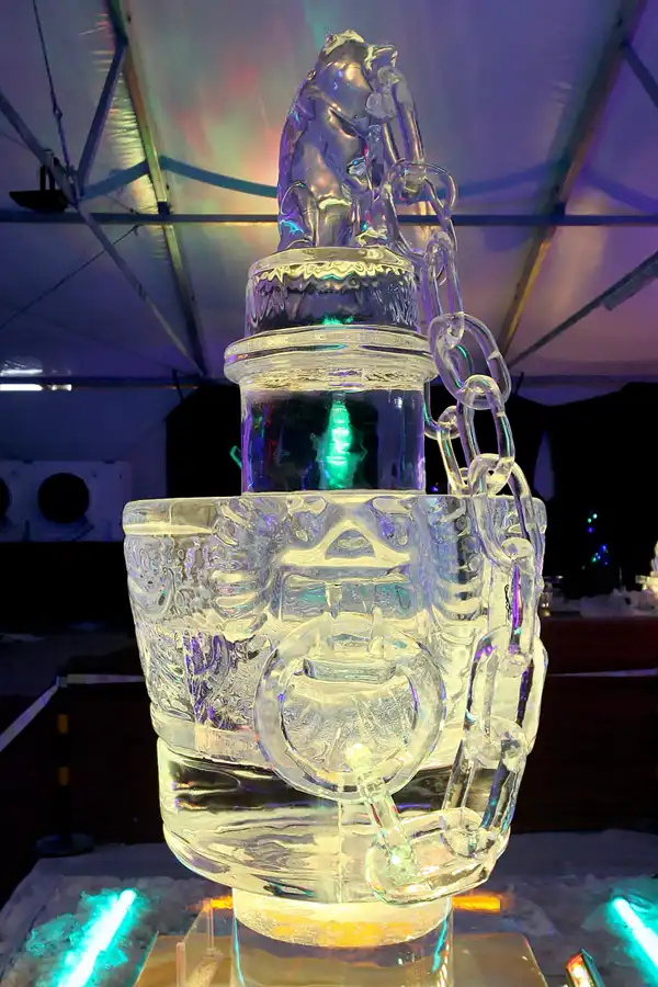 028 | 2010 | Berlin | Ice Art – Chinesische Eiskunst | © carsten riede fotografie