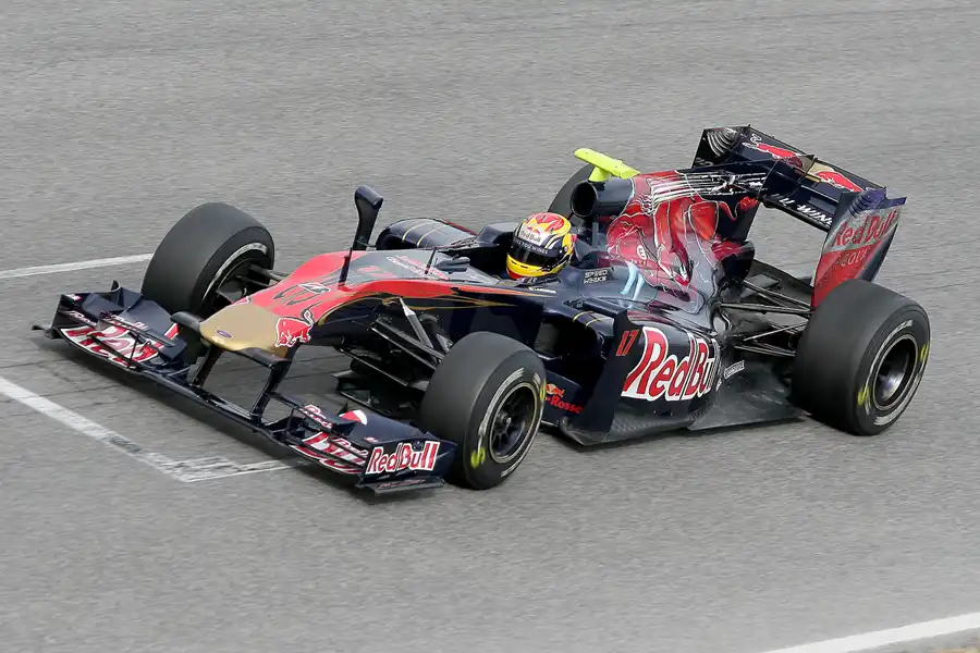 150 | 2010 | Barcelona | Toro Rosso-Ferrari STR5 | Jaime Alguersuari | © carsten riede fotografie