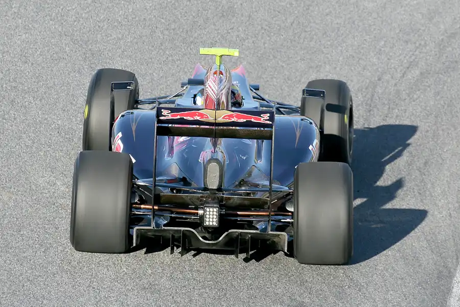 153 | 2010 | Barcelona | Toro Rosso-Ferrari STR5 | Jaime Alguersuari | © carsten riede fotografie