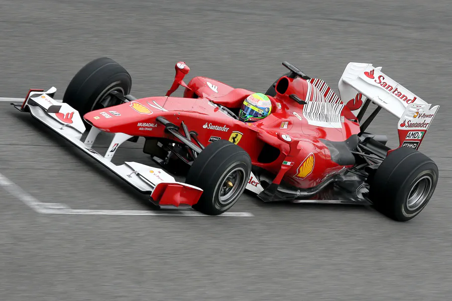 030 | 2010 | Barcelona | Ferrari F10 | Felipe Massa | © carsten riede fotografie