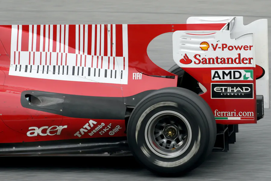 033 | 2010 | Barcelona | Ferrari F10 | Felipe Massa | © carsten riede fotografie