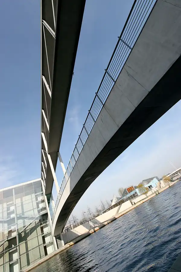 014 | 2010 | Berlin | Regierungsviertel | © carsten riede fotografie