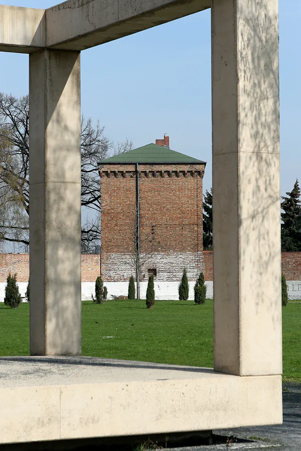 041 | 2010 | Berlin | Geschichtspark – ehemaliges Zellengefängnis Moabit | © carsten riede fotografie