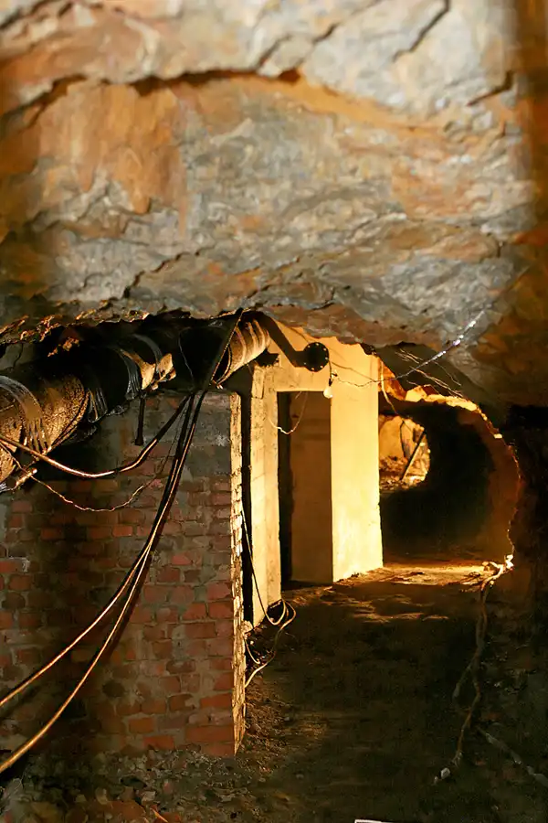 050 | 2010 | Guernsey | German Underground Military Hospital | © carsten riede fotografie