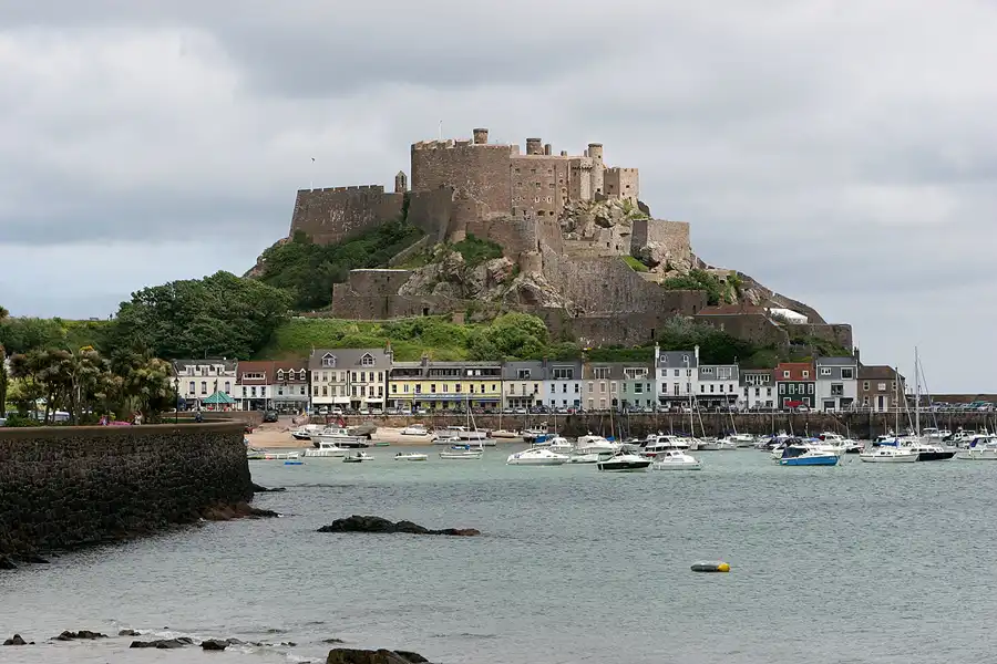 001 | 2010 | Jersey | Gorey | Mont Orguell Castle | © carsten riede fotografie