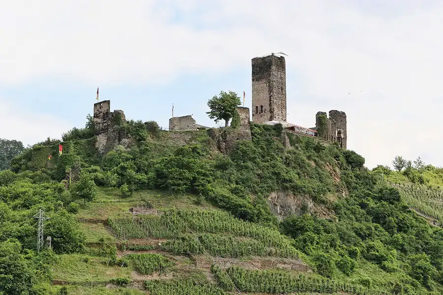 021 | 2010 | Beilstein | Burg Metternich | © carsten riede fotografie