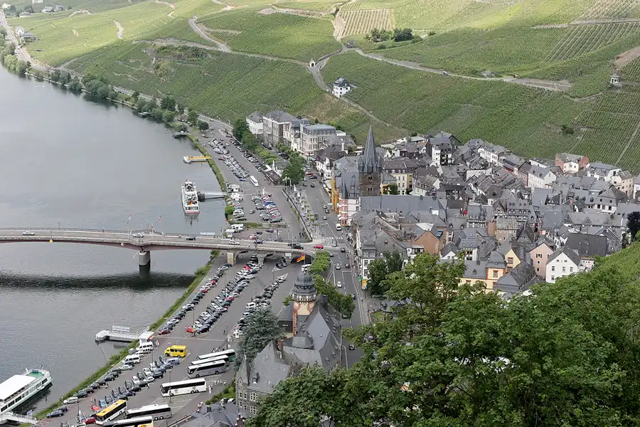 022 | 2010 | Bernkastel-Kues | © carsten riede fotografie