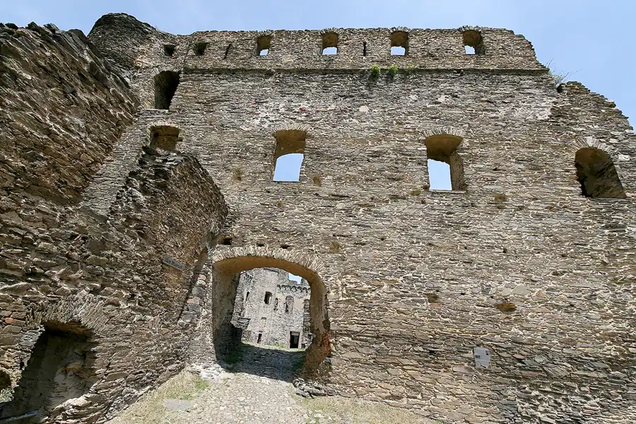 110 | 2010 | Sankt Goar | Burg Rheinfels | © carsten riede fotografie