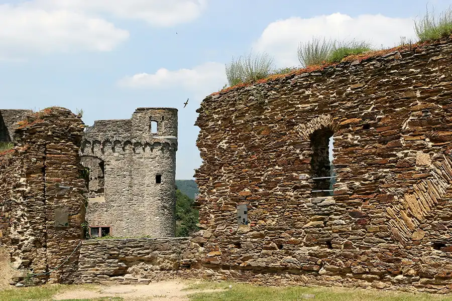 111 | 2010 | Sankt Goar | Burg Rheinfels | © carsten riede fotografie