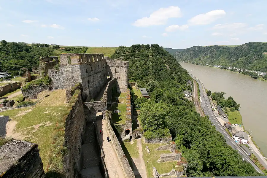 116 | 2010 | Sankt Goar | Burg Rheinfels | © carsten riede fotografie