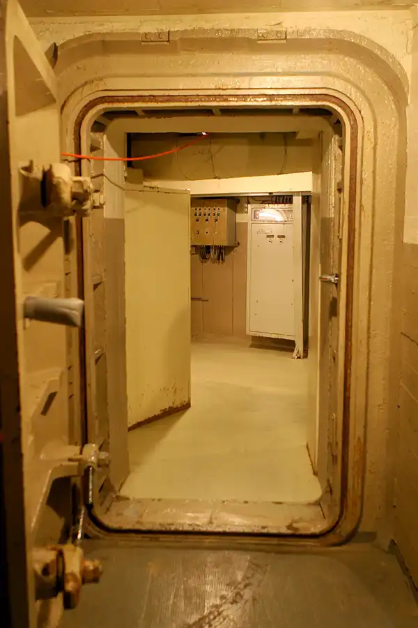 006 | 2010 | Ahrweiler | Regierungsbunker 'Rosengarten' | © carsten riede fotografie