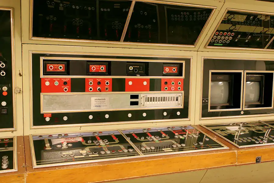 015 | 2010 | Ahrweiler | Regierungsbunker 'Rosengarten' | © carsten riede fotografie