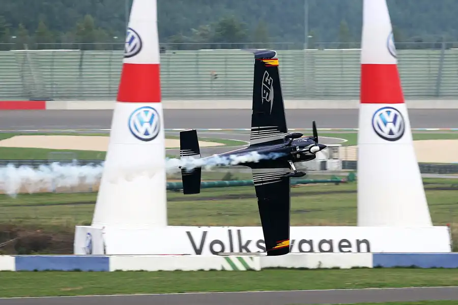 006 | 2010 | Eurospeedway | Red Bull Air Race – Alejandro Maclean | © carsten riede fotografie
