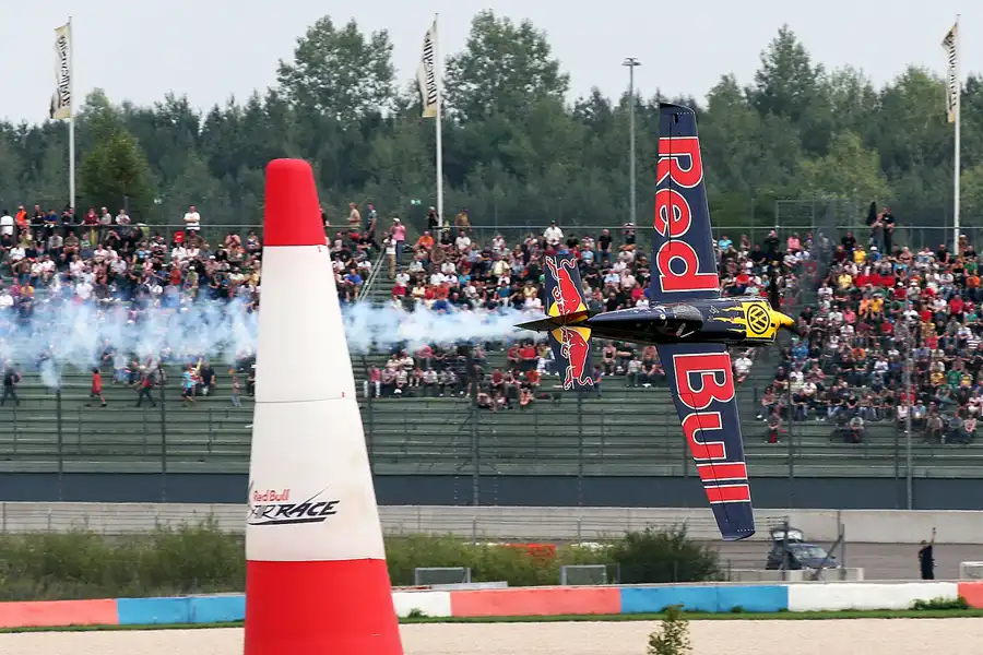 020 | 2010 | Eurospeedway | Red Bull Air Race – Kirby Chambliss | © carsten riede fotografie