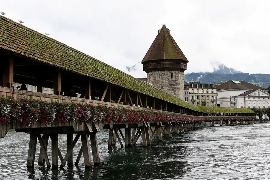 068 | 2010 | Luzern | © carsten riede fotografie