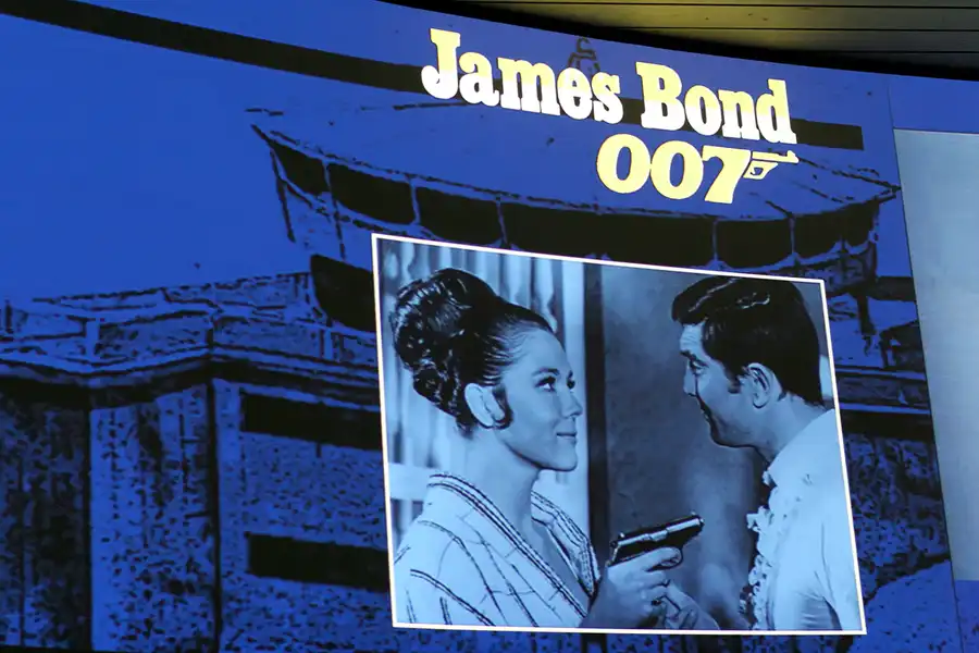 024 | 2010 | Schilthorn | Piz Gloria | © carsten riede fotografie