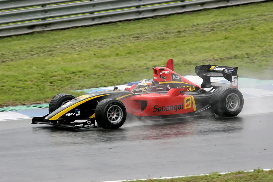 040 | 2010 | Motorsport Arena Oschersleben | FIA Formula 2 | © carsten riede fotografie