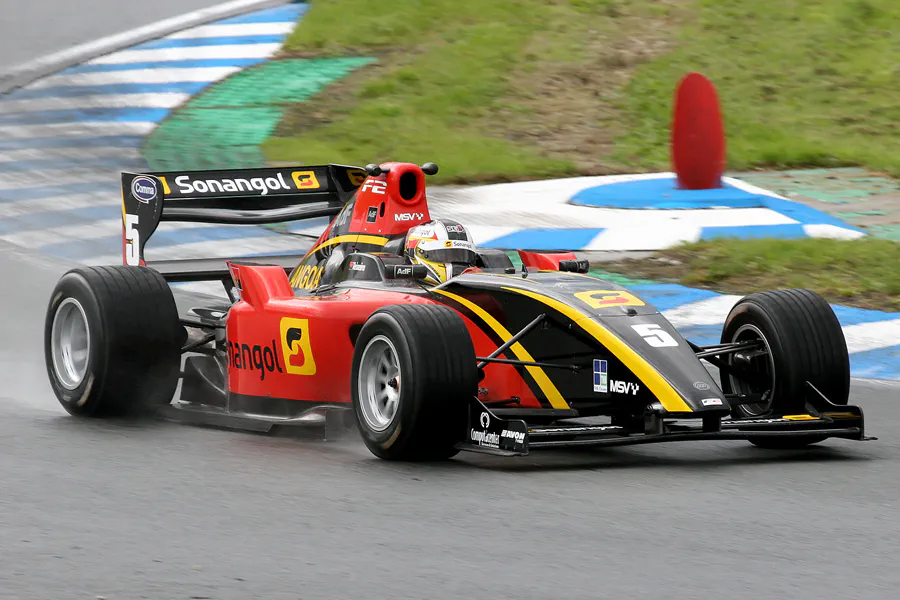 050 | 2010 | Motorsport Arena Oschersleben | FIA Formula 2 | © carsten riede fotografie
