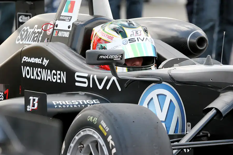 055 | 2010 | Motorsport Arena Oschersleben | Formula 3 Euro Series | © carsten riede fotografie