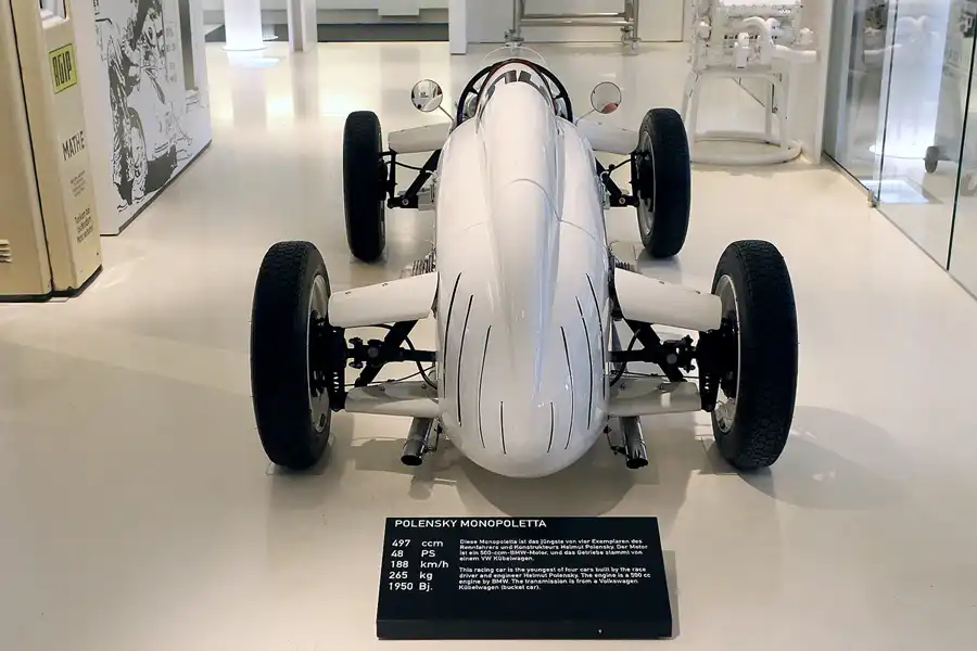 015 | 2010 | Hamburg | Prototyp | © carsten riede fotografie