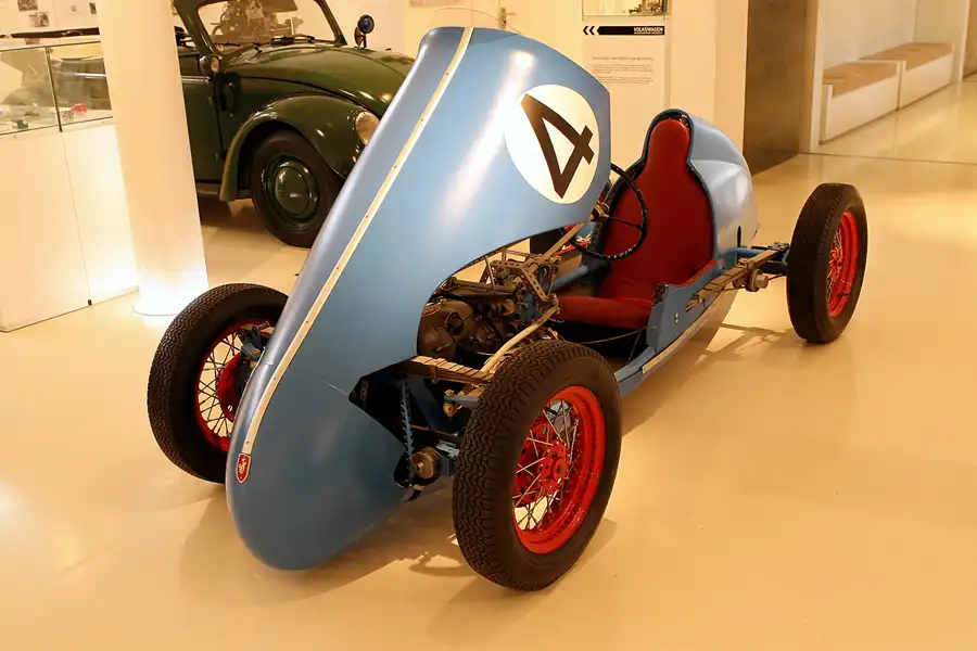 017 | 2010 | Hamburg | Prototyp | © carsten riede fotografie