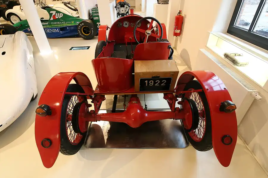 025 | 2010 | Hamburg | Prototyp | © carsten riede fotografie