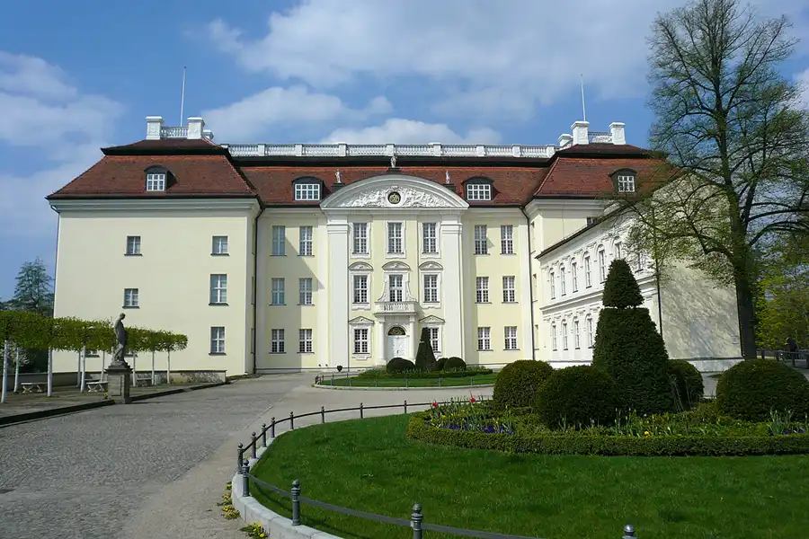 074 | 2011 | Berlin | Schloss Köpenick | © carsten riede fotografie