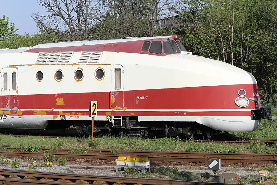 077 | 2011 | Berlin | Bahnhof Lichtenberg | © carsten riede fotografie