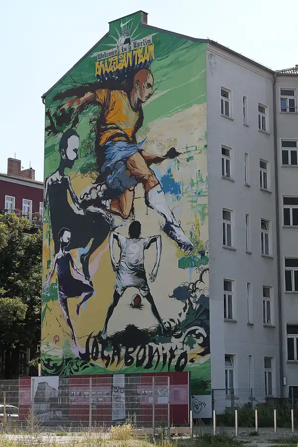 148 | 2011 | Berlin | Bernauer Strasse | © carsten riede fotografie