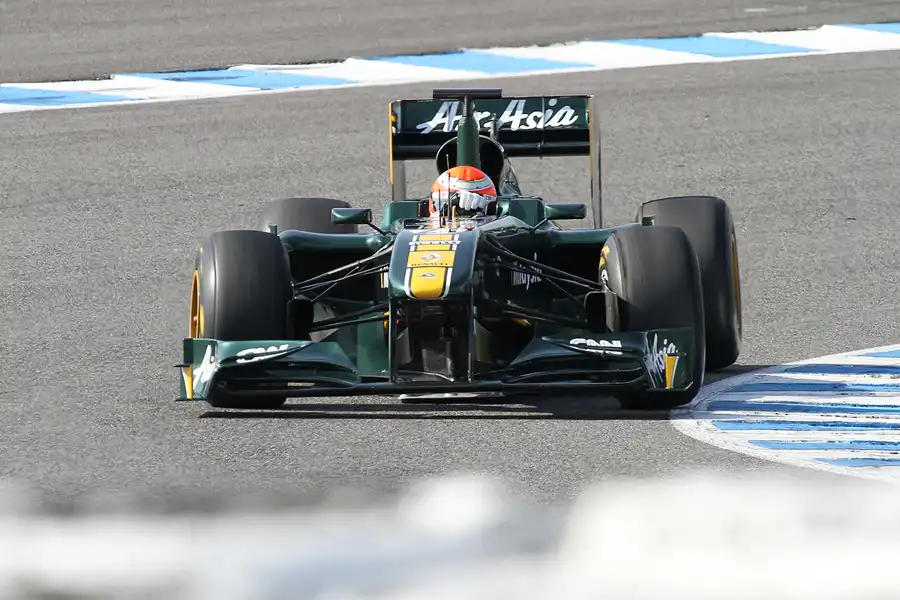 046 | 2011 | Jerez De La Frontera | Lotus-Renault T128 | Jarno Trulli | © carsten riede fotografie