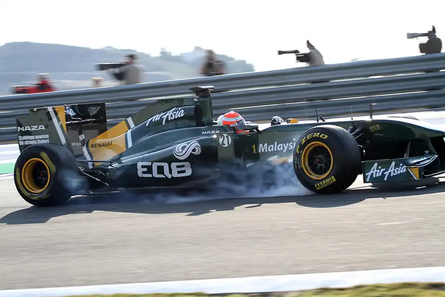 047 | 2011 | Jerez De La Frontera | Lotus-Renault T128 | Jarno Trulli | © carsten riede fotografie