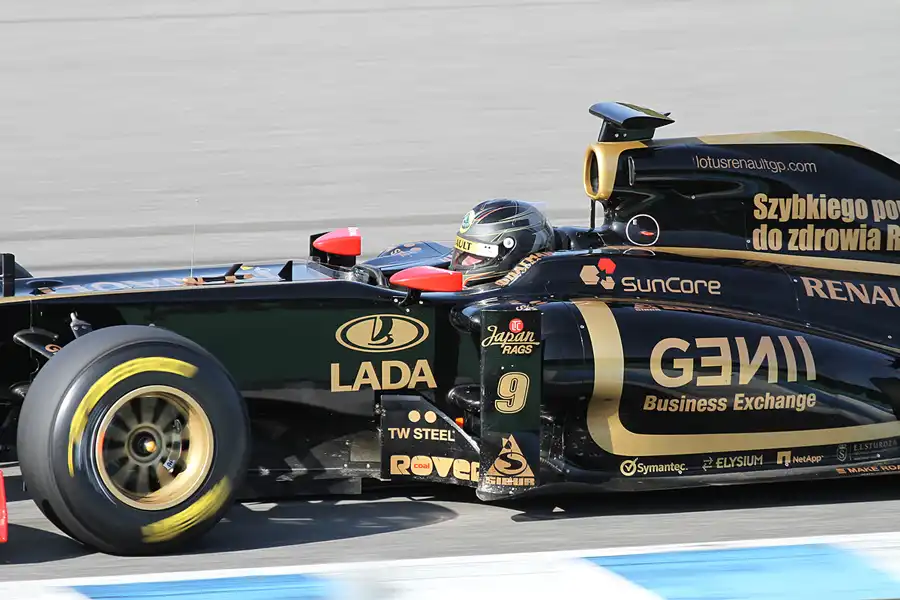 129 | 2011 | Jerez De La Frontera | Renault R31 | Nick Heidfeld | © carsten riede fotografie