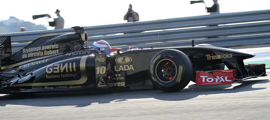 144 | 2011 | Jerez De La Frontera | Renault R31 | Vitali Petrov | © carsten riede fotografie