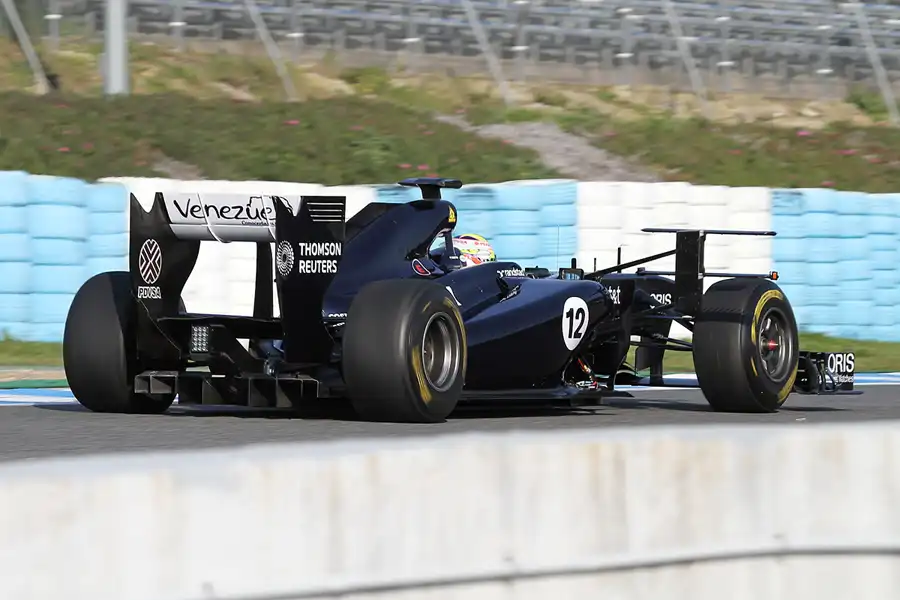 190 | 2011 | Jerez De La Frontera | Williams-Cosworth FW33 | Pastor Maldonado | © carsten riede fotografie