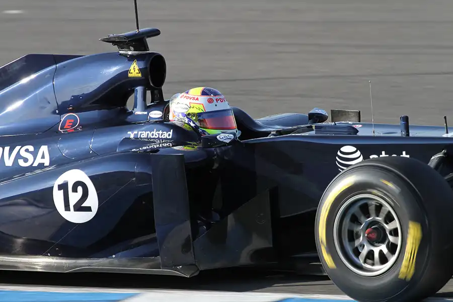 191 | 2011 | Jerez De La Frontera | Williams-Cosworth FW33 | Pastor Maldonado | © carsten riede fotografie