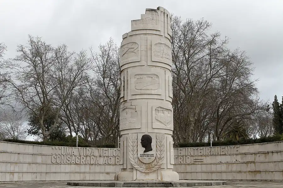 081 | 2011 | Loule | © carsten riede fotografie